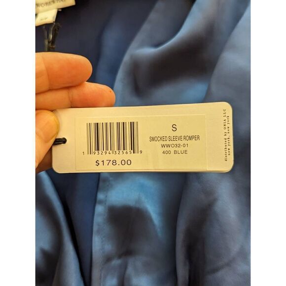 We wore what smocked sleeve satin romper sz small new with tags - Picture 8 of 8